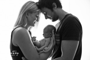 backlit family photography